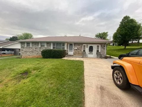 385 Apache Dr, Newport, TN 37821 photo 1