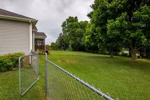 6862 Westgate Cir, Talbott, TN 37877 photo 28