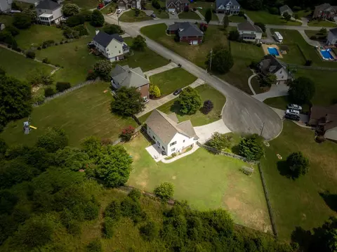 7562 Stonehenge Dr, Talbott, TN 37877 photo 12