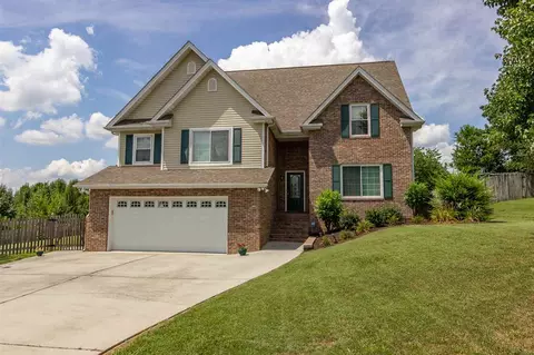 7562 Stonehenge Dr, Talbott, TN 37877 photo 1