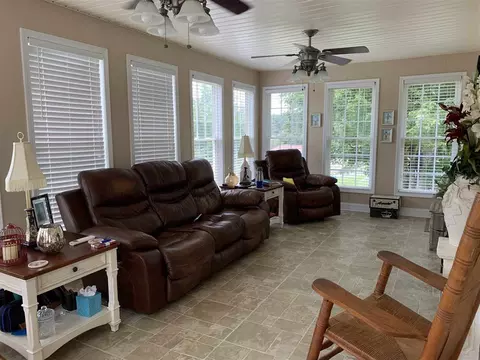 1107 Plum Ct, Talbott, TN 37877 photo 5
