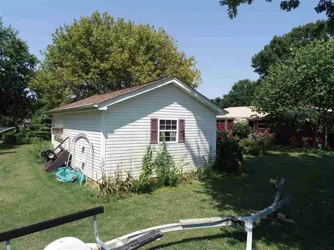 537 Meek St, Talbott, TN 37877 photo 9