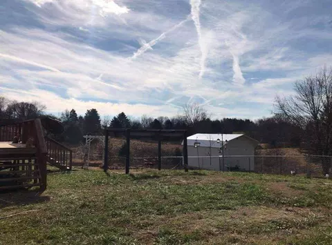2565 May Rd, Talbott, TN 37877 photo 3