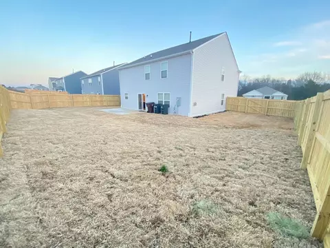 328 Caroline Ct, Talbott, TN 37877 photo 3