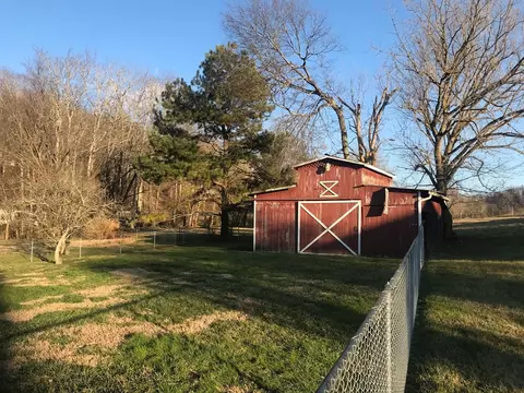 7449 Travis Rd, Talbott, TN 37877 photo 11