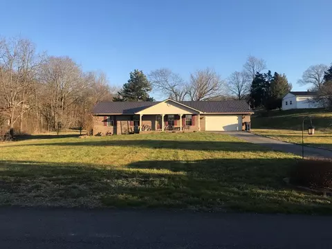 7449 Travis Rd, Talbott, TN 37877 photo 2