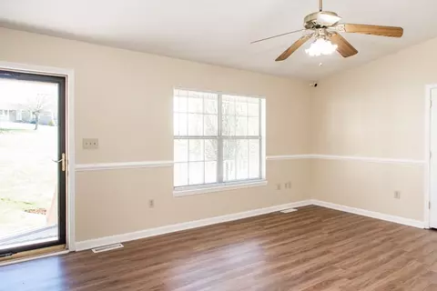 1101 Greenbriar Rd, Talbott, TN 37877 photo 12