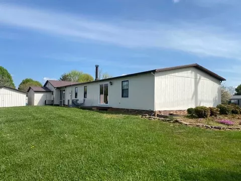 241 Meadowood Dr, Talbott, TN 37877 photo 9