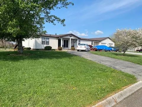241 Meadowood Dr, Talbott, TN 37877 photo 2