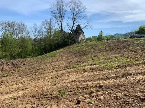 00 Bert Price, Rogersville, TN 37857