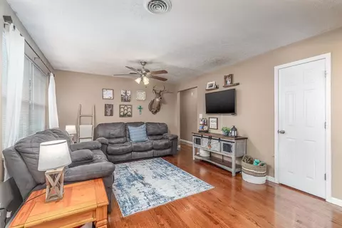 6539 Withers Cir, Talbott, TN 37877 photo 3