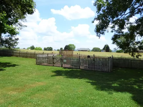 674 Whippoorwill Dr, Talbott, TN 37877 photo 27