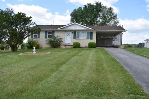 252 Rice Dr, Bean Station, TN 37708 photo 1