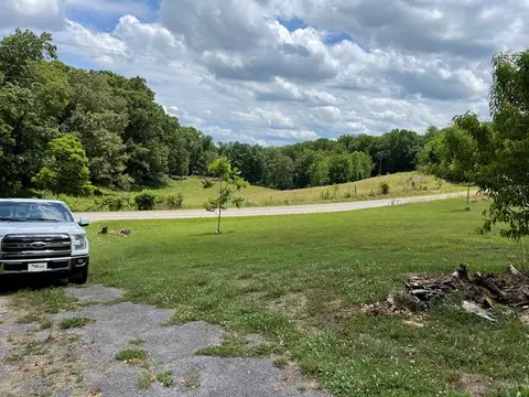 3271 Glendale Rd, Bybee, TN 37713 photo 3