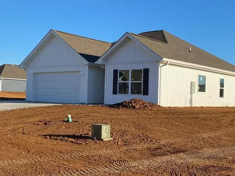 613 Clay Dr, Talbott, TN 37877 photo 3