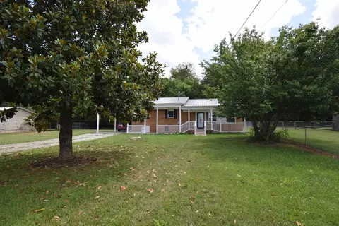 175 NE Walnut St, Bean Station, TN 37708 photo 2