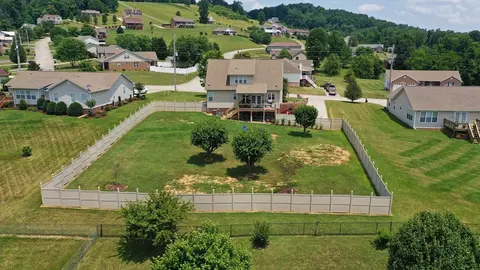 121 Scenic View Dr, Talbott, TN 37877 photo 8