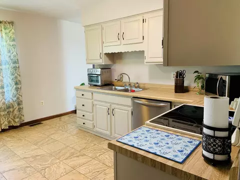 735 Shaver, Talbott, TN 37877 photo 4