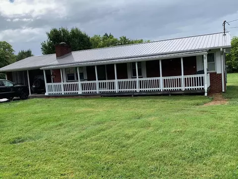 6852 Glenn Dr, Talbott, TN 37877 photo 1