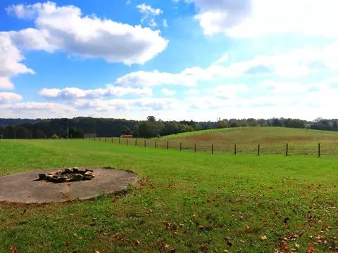 8209 Greenbriar Rd, Talbott, TN 37877 photo 5