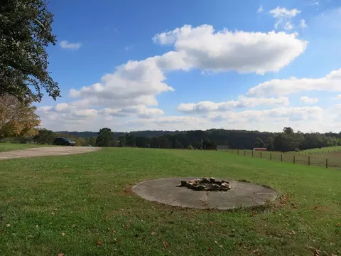 8209 Greenbriar Rd, Talbott, TN 37877 photo 8