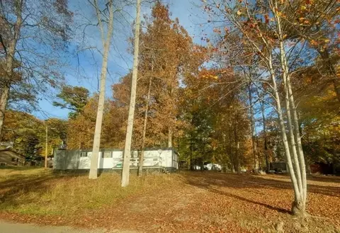 2108 Cox Rd, Dandridge, TN 37725