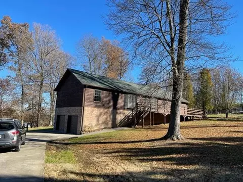 110 Dorothy Dr, Talbott, TN 37877 photo 1
