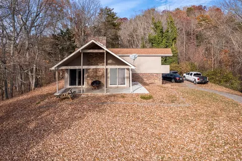 561 White Ln, Bean Station, TN 37708 photo 2