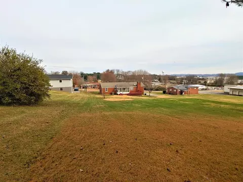185 Navaho Dr, Talbott, TN 37877 photo 10