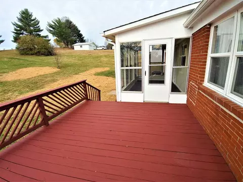 185 Navaho Dr, Talbott, TN 37877 photo 5