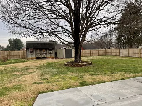 390 Lanier Dr, Talbott, TN 37877 photo 5