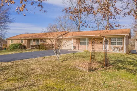 825 Yellow Brick Rd, Talbott, TN 37877 photo 1