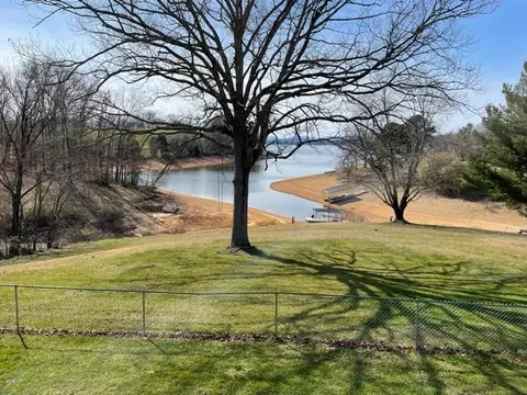 8357 Greenbriar Rd, Talbott, TN 37877 photo 4