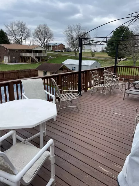 6825 Westgate Cir, Talbott, TN 37877 photo 19