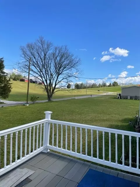 869 S Chucky Pike, Talbott, TN 37877 photo 5