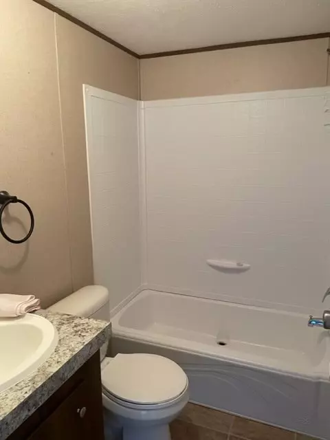 869 S Chucky Pike, Talbott, TN 37877 photo 13