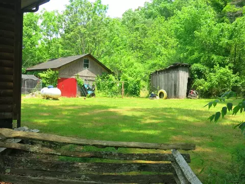 3124 Glendale Rd, Bybee, TN 37713 photo 7