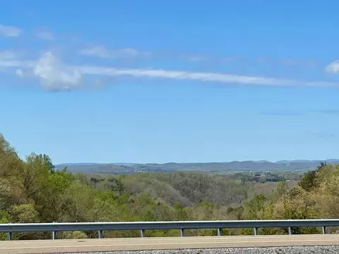 000 Hwy 411, Dandridge, TN 37725