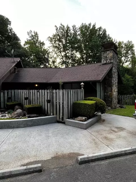 4313 Creekwood Way #3, Cosby, TN 37722