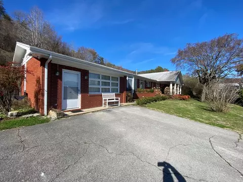 3106 E Highway 25 70, Del Rio, TN 37727