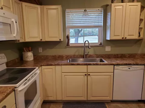 6941 Glenn Dr, Talbott, TN 37877 photo 5