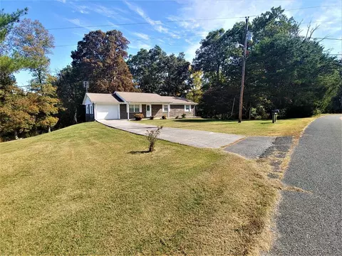 1834 Eller Rd, Talbott, TN 37877 photo 1
