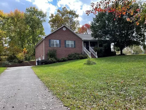4442 Whitecliff St, Morristown, TN 37814