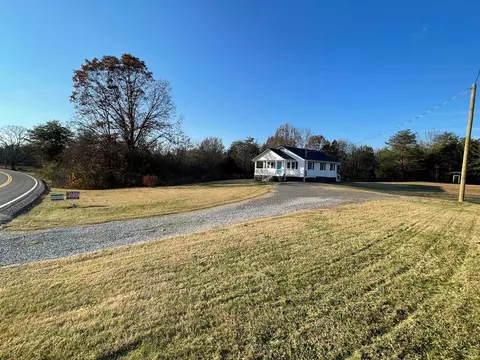 614 N White Pine Rd, Talbott, TN 37877 photo 6