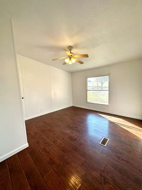 2040 Lakeshore Rd, Talbott, TN 37877 photo 16