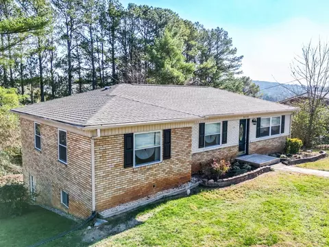 2112 E Outer Dr, Morristown, TN 37814 photo 17