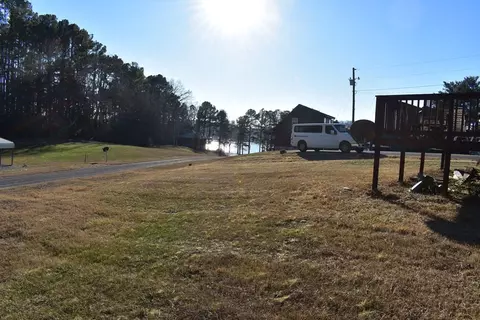 2417 Lakeshore Rd, Bean Station, TN 37708 photo 10