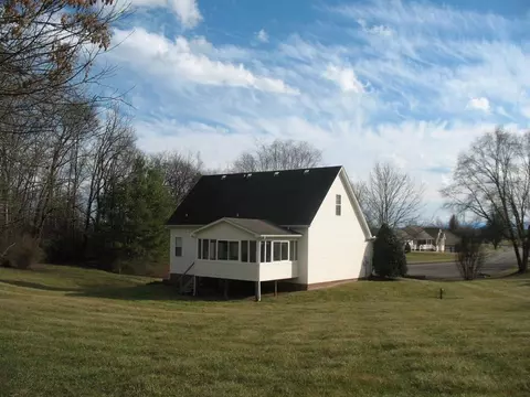 139 Settlers Ln, Talbott, TN 37877 photo 11