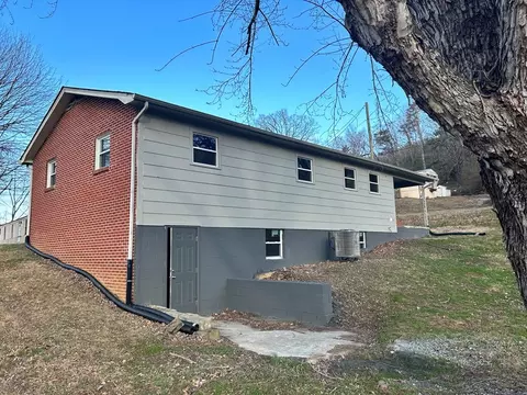 234 Ned Clark Rd, Bean Station, TN 37708 photo 2