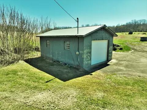 2054 Mansfield Gap Rd, Talbott, TN 37877 photo 14